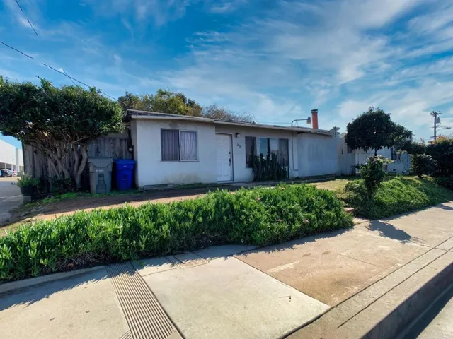 120 E 24th Street, National City, California 91950