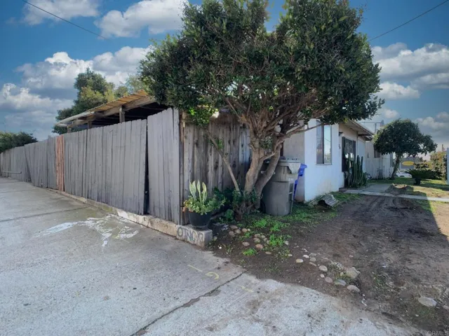 120 E 24th Street, National City, California 91950
