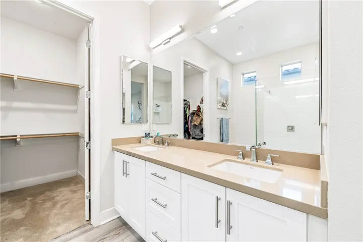 10818 Arena Court, Cypress, California 90720