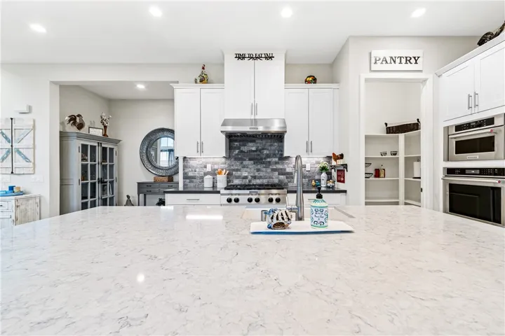 10818 Arena Court, Cypress, California 90720