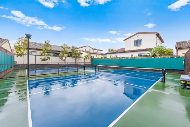 10818 Arena Court, Cypress, California 90720