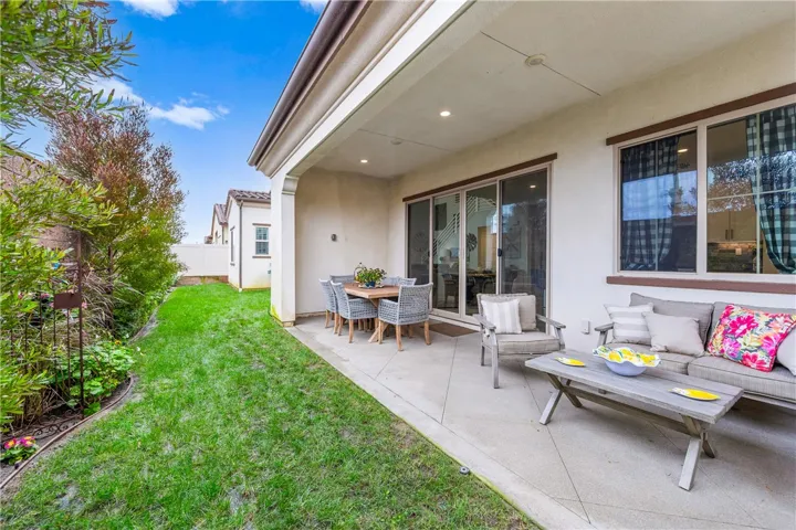 10818 Arena Court, Cypress, California 90720