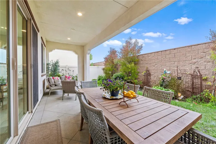 10818 Arena Court, Cypress, California 90720