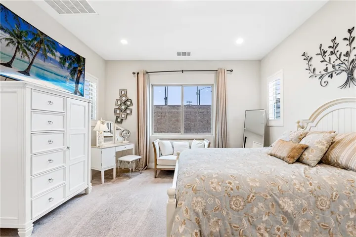 10818 Arena Court, Cypress, California 90720
