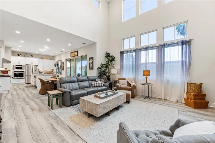 10818 Arena Court, Cypress, California 90720