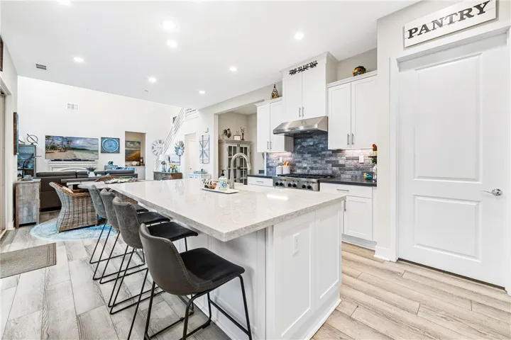 10818 Arena Court, Cypress, California 90720