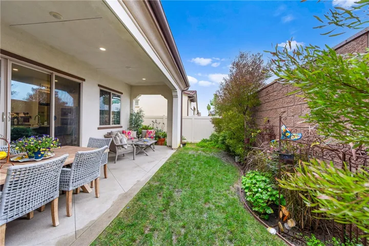 10818 Arena Court, Cypress, California 90720