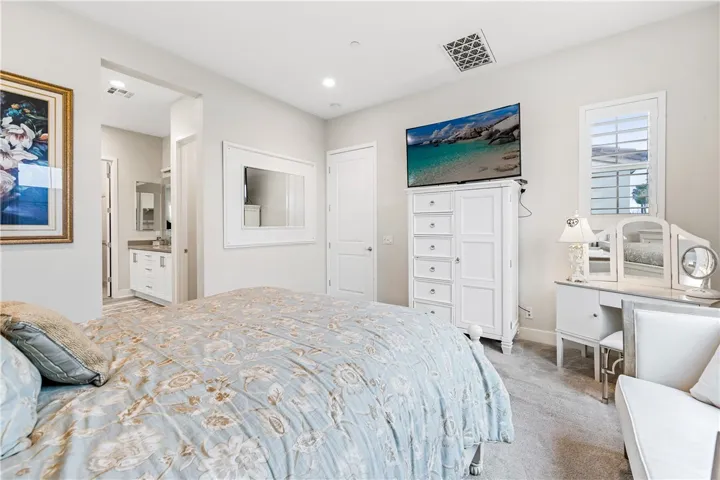 10818 Arena Court, Cypress, California 90720