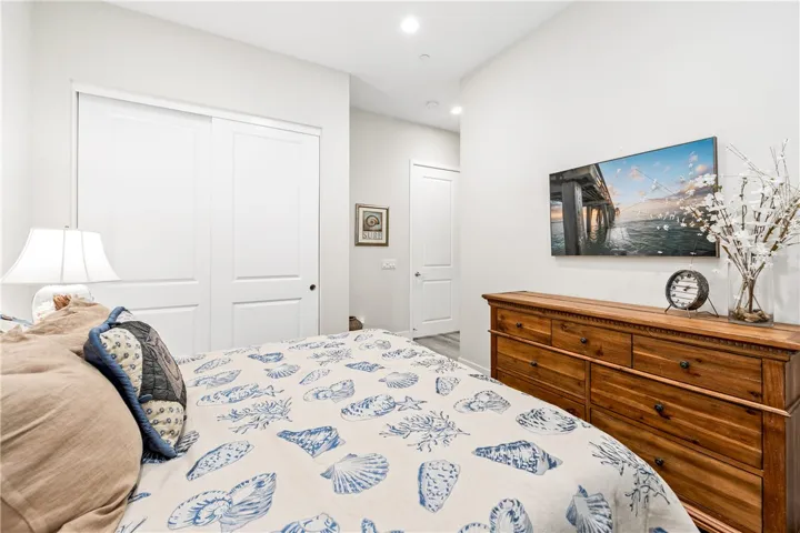 10818 Arena Court, Cypress, California 90720