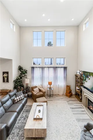 10818 Arena Court, Cypress, California 90720