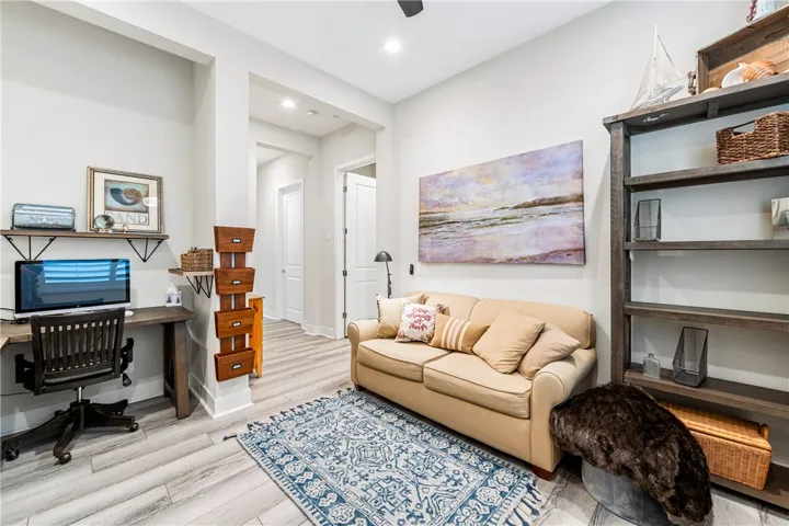 10818 Arena Court, Cypress, California 90720