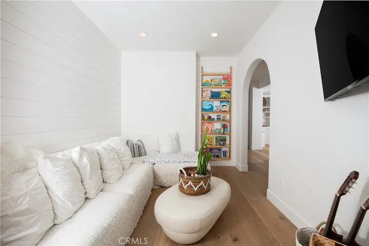 1160 Morningside Drive, Laguna Beach, California 92651