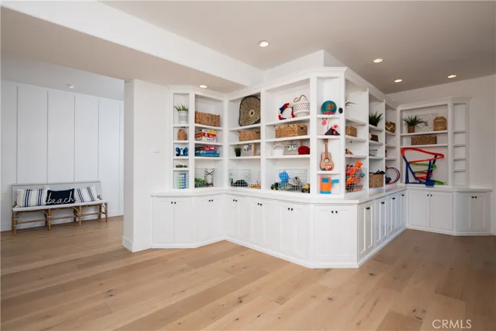 1160 Morningside Drive, Laguna Beach, California 92651