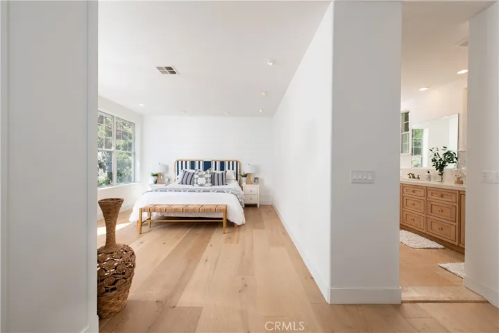 1160 Morningside Drive, Laguna Beach, California 92651