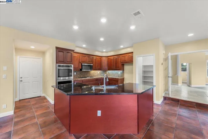 5416 Southwood Way, Antioch, California 94531-7455