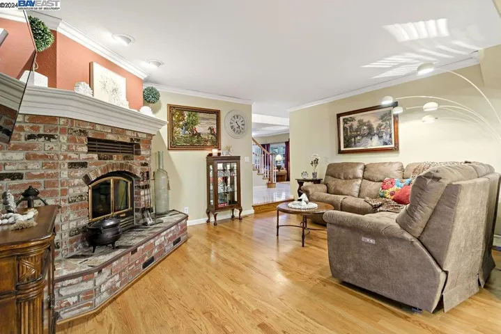 1380 Los Padres Blvd, Santa Clara, California 95050
