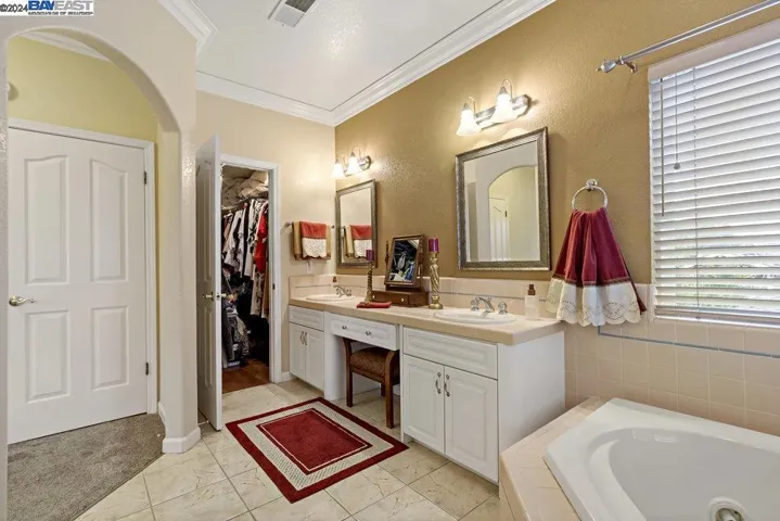 1380 Los Padres Blvd, Santa Clara, California 95050