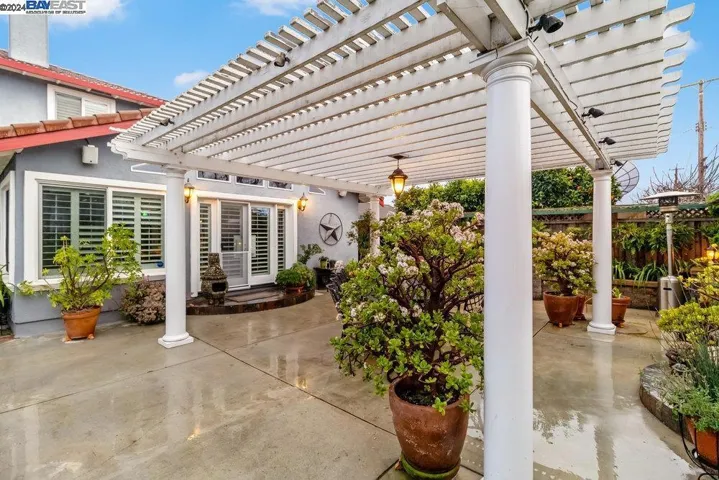 1380 Los Padres Blvd, Santa Clara, California 95050
