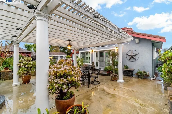 1380 Los Padres Blvd, Santa Clara, California 95050
