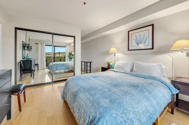 117 California Avenue D300, Palo Alto, California 94306
