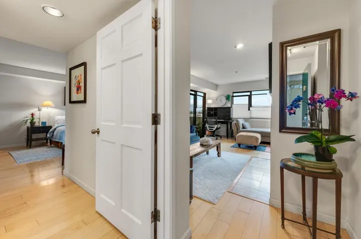 117 California Avenue D300, Palo Alto, California 94306