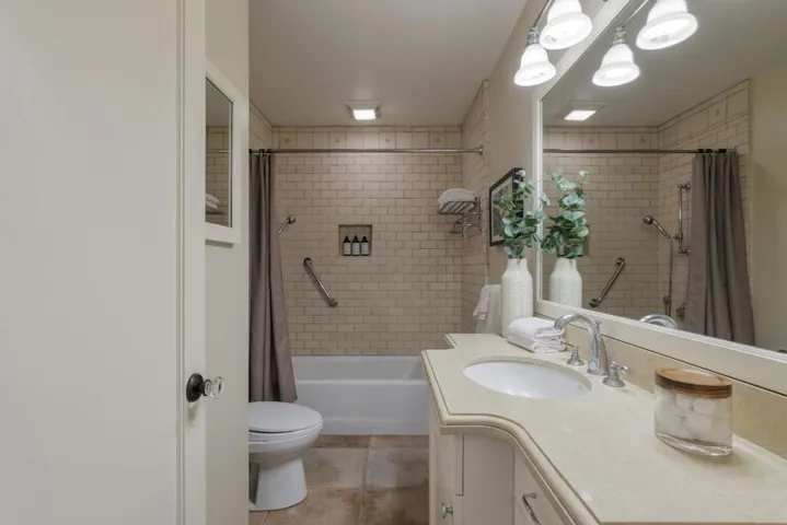 1741 Cowper Street, Palo Alto, California 94301