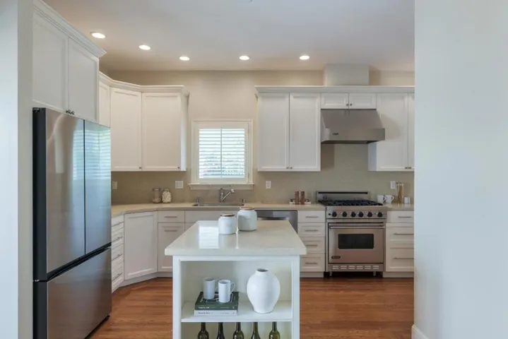 1741 Cowper Street, Palo Alto, California 94301