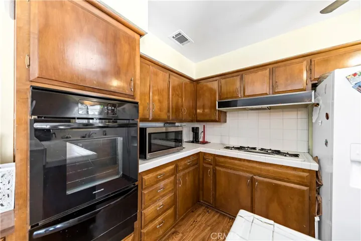 1160 Le Conte Drive, Riverside, California 92507
