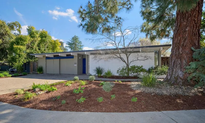 3439 Cork Oak Way, Palo Alto, California 94303