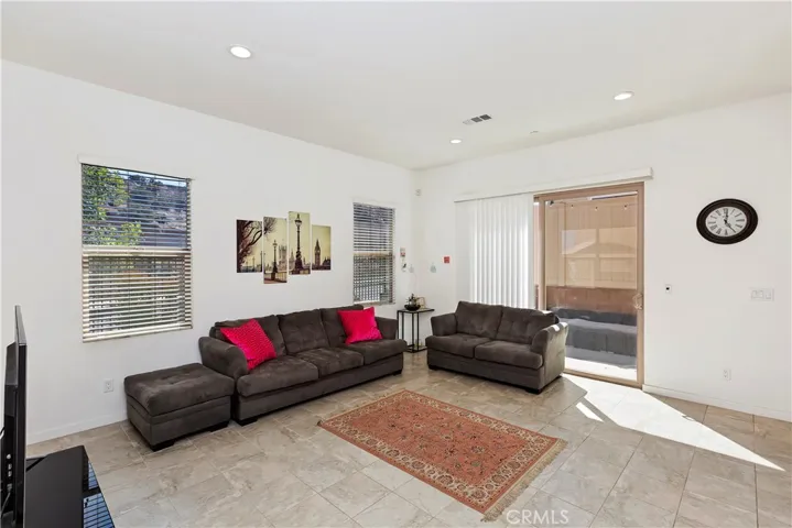 4167 Horvath Street 108, Corona, California 92883