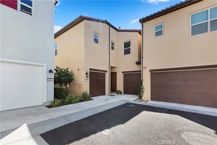 4167 Horvath Street 108, Corona, California 92883