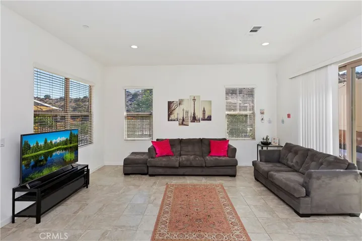 4167 Horvath Street 108, Corona, California 92883