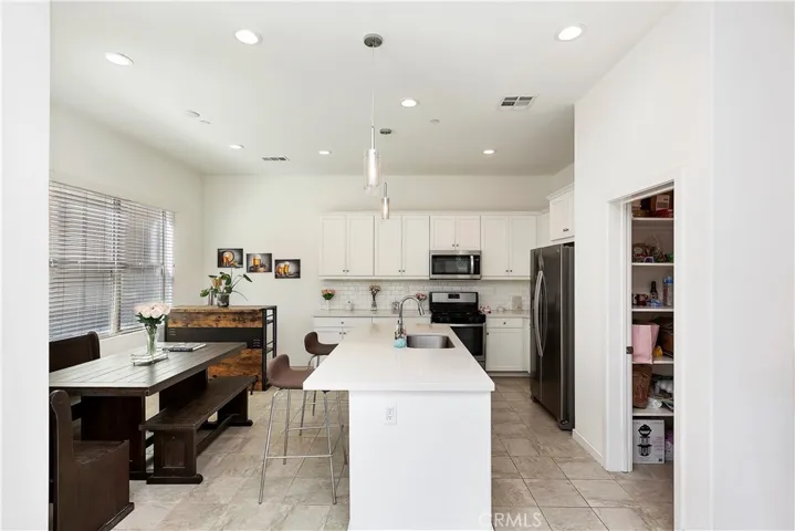4167 Horvath Street 108, Corona, California 92883