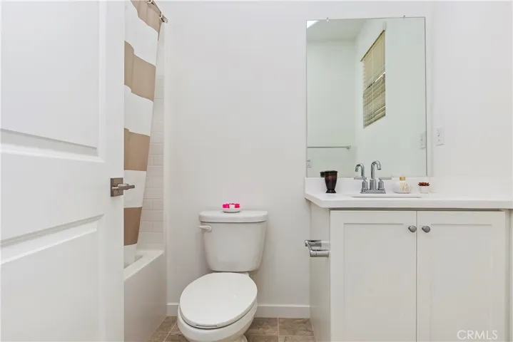 4167 Horvath Street 108, Corona, California 92883