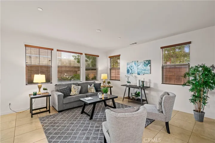 3811 Snapdragon Way, Yorba Linda, California 92886