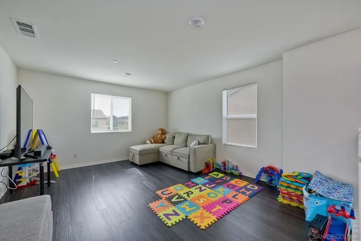 30687 Silky Lupine Dr., Murrieta, California 92563