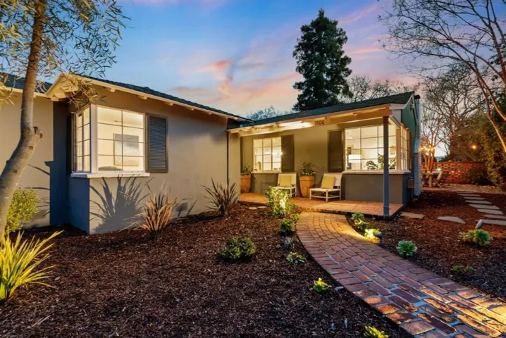 1800 Guinda Street, Palo Alto, California 94303