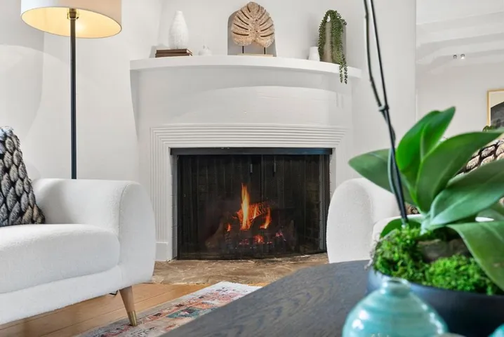 1800 Guinda Street, Palo Alto, California 94303