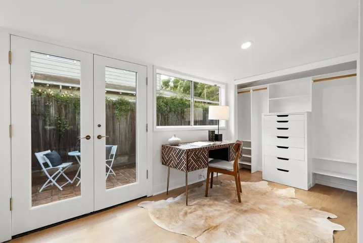 1800 Guinda Street, Palo Alto, California 94303