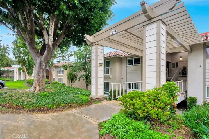 3273 San Amadeo Unit A, Laguna Woods, California 92637