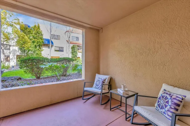 153 California Avenue F103, Palo Alto, California 94306