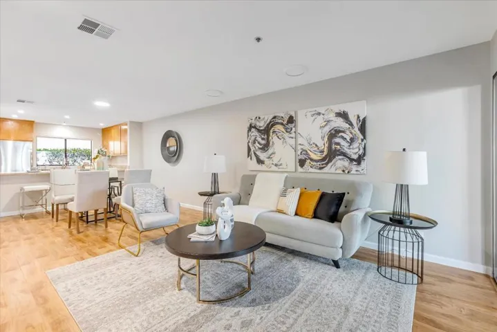 153 California Avenue F103, Palo Alto, California 94306