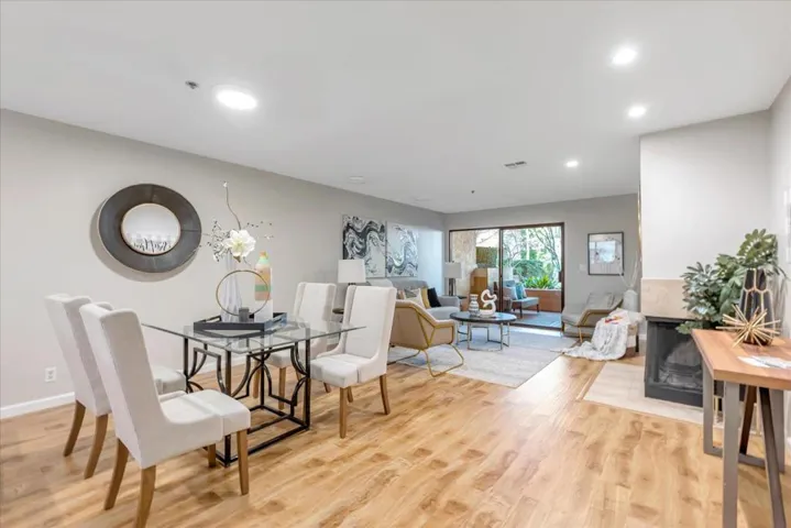 153 California Avenue F103, Palo Alto, California 94306