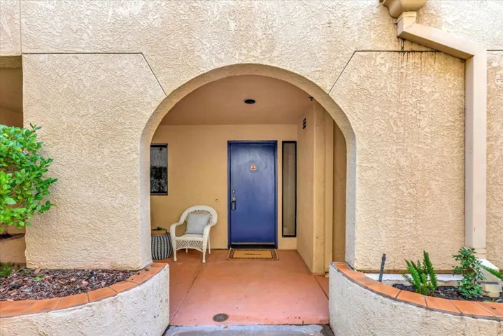 153 California Avenue F103, Palo Alto, California 94306