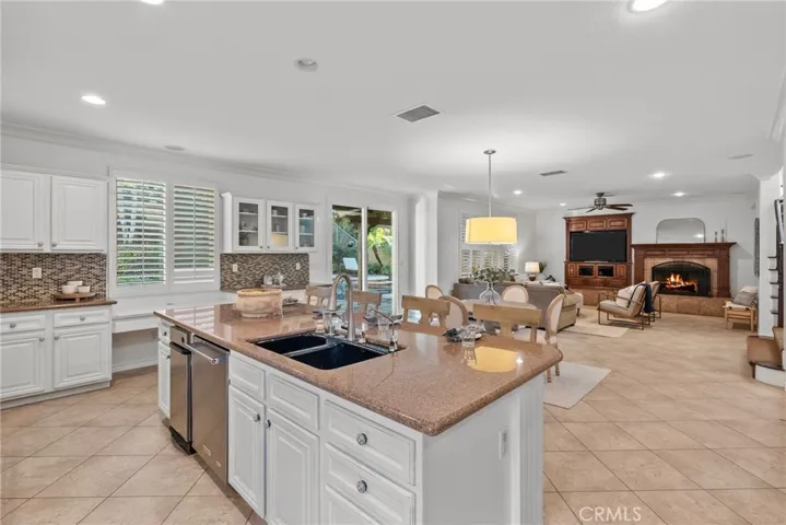 Kitchen/Family Room