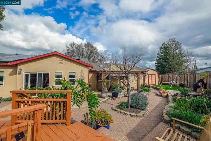 5506 Nebraska Dr, Concord, California 94521