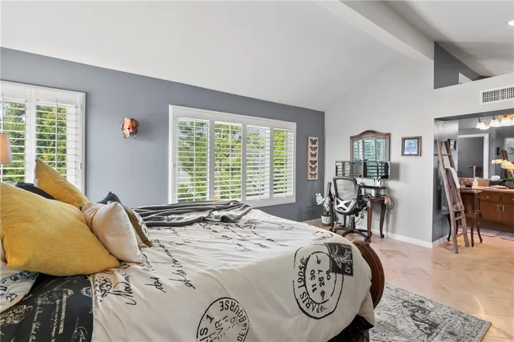 9753 Bird Court, Fountain Valley, California 92708