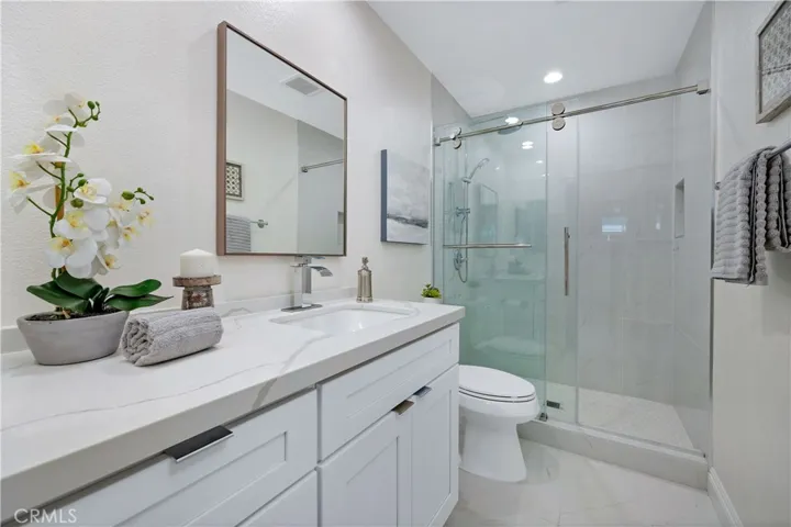 26317 W Grove Circle 40, Lake Forest, California 92630