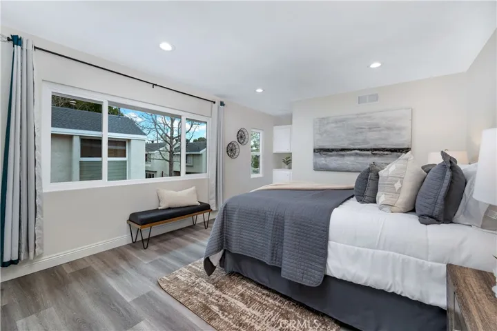 26317 W Grove Circle 40, Lake Forest, California 92630