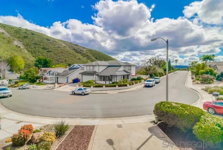 13776 Quinton Road, San Diego, California 92129